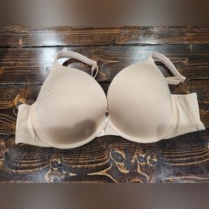 Gently used boost plunge 42C tan bra